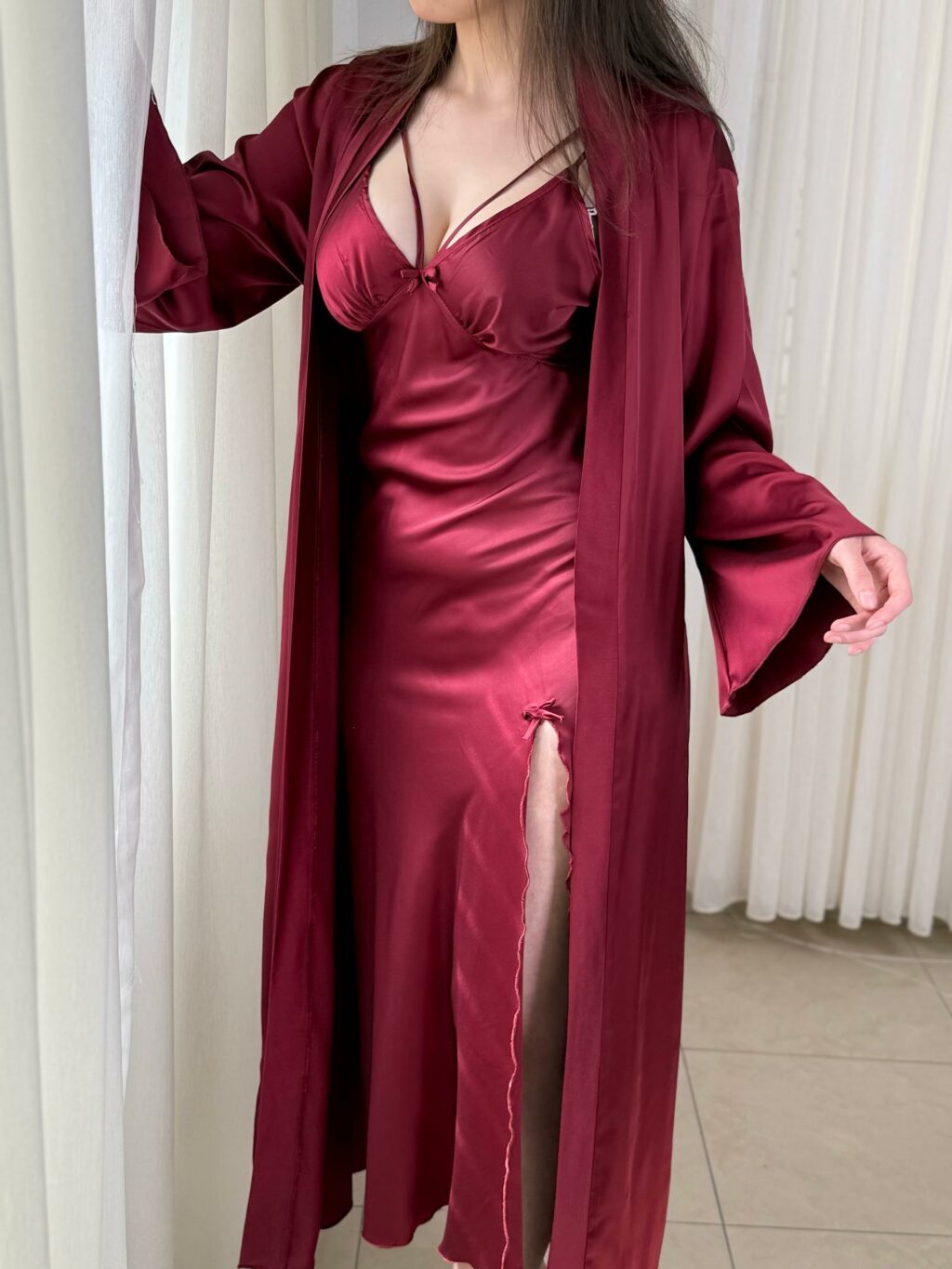 ⁦طقم ساتان حريري . سامبل بدون بوني Ensemble simple satin de soie. sans ponge⁩ - الصورة ⁦4⁩